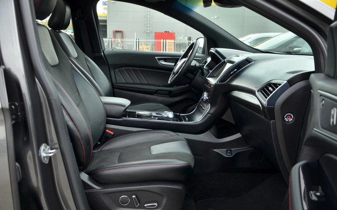 Ford EDGE cena 165890 przebieg: 70000, rok produkcji 2019 z Supraśl małe 704